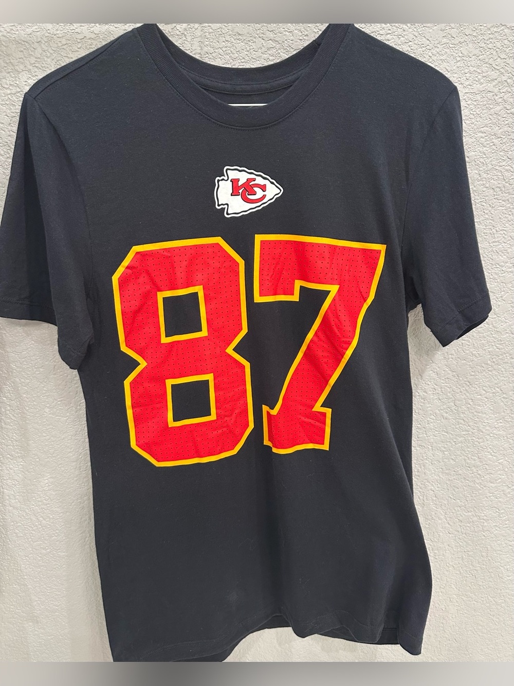 Nike Travis Kelce Kansas City Chiefs Black #87 T-Shirt Men's Size Small NFL